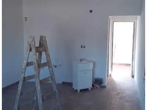 Departamento en Alquiler en Loma Hermosa, $ 400.000