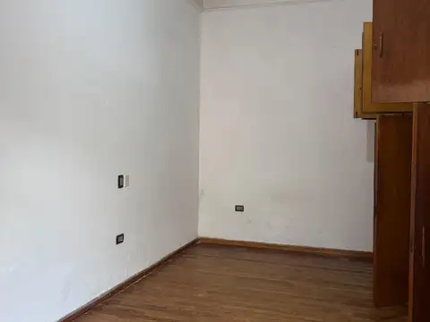 MONOAMBIENTE  CON PATIO