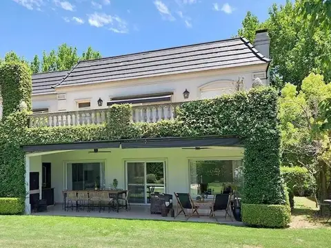 casa de estilo frances en alquiler anual Ayres De Pilar