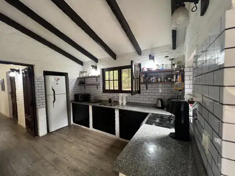 Casa en Alquiler Temporal 7 Ambientes en Manzanares, Ruta 6