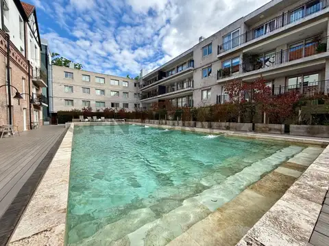 Alquiler Anual San Isidro Departamento de 2 ambientes con cochera AMOBLADO Y EQUIPADO.