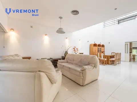 Venta Casa 6 AMB en Parque Chacabuco, Capital Federal.