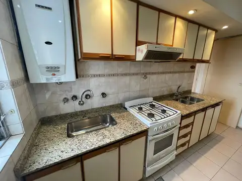 Departamento de 2 ambientes en el centro de Quilmes