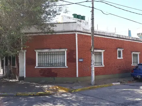 Av. Libertador General San Martín 1300