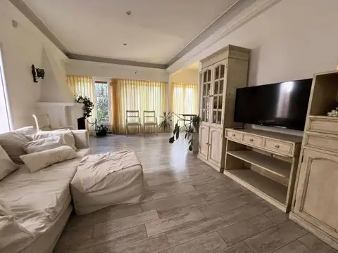 CASA A LA VENTA EN RAMOS MEJIA