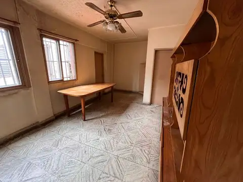 VENTA DEPARTAMENTO 3 AMBIENTES PATIO LUMINOSO