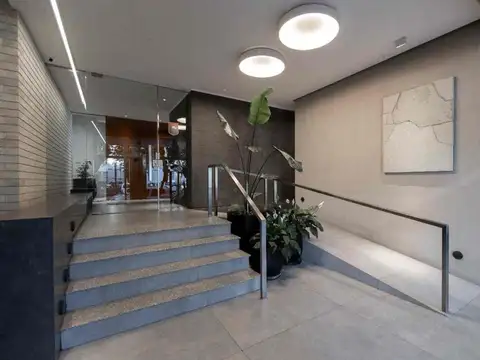 SEMIPISO VENTA 1 DORMITORIO LA PLATA BALCON