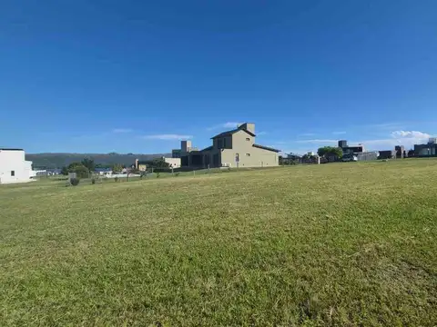 VENTA LOTE EN PUERTO DEL AGUILA 1360 METROS 1 ETAP