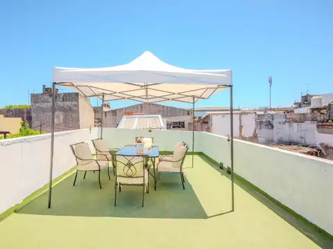 Depto Tipo Casa en Venta de 4 ambientes