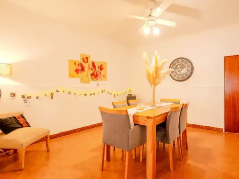 Depto Tipo Casa en Venta en Villa Lynch, USD 93.000