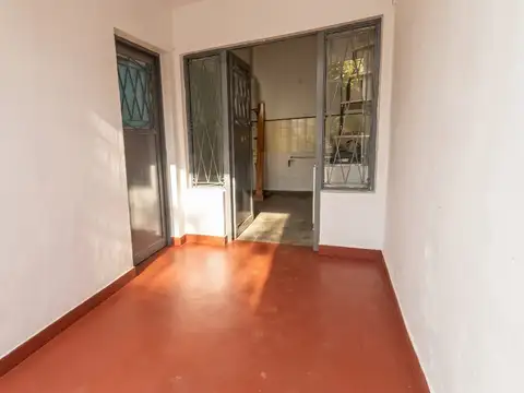 Depto Tipo Casa en Alquiler de 2 ambientes