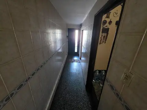 Depto Tipo Casa en Venta en Villa Santos Tesei, USD 70.000