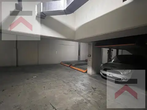 OPORTUNIDAD Cocheras en Flores