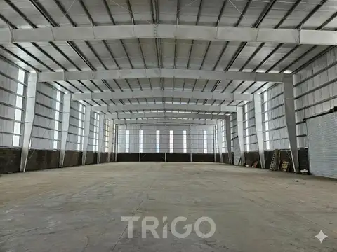 Depósito en alquiler 900m2 Polo industrial Ezeiza Seguridad 24hs