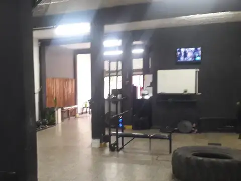 SALON EN VENTA - VILLA CLUB HURLINGHAM