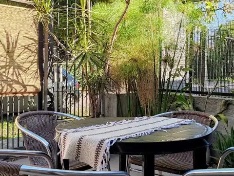 Depto Tipo Casa en Venta de 4 ambientes