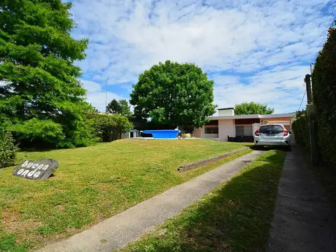 VENTA - CASA 3 DORMITORIOS Y PISCINA - LAS TOSCAS