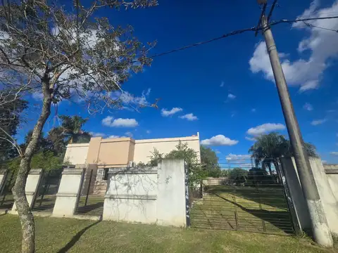 Se vende CASA en Zona Urbana Arroyo Ceibal