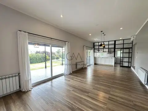 Av. Jorge Newbery 4550, B7600 Mar del Plata, Provincia de Buenos Aires, Argentina, Mar Del Plata, Buenos Aires, Argentina.