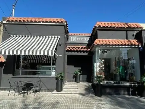 Casa en Venta - Calle Almirante Brown - Barrio Bombal - Godoy Cruz
