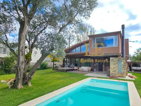 Casa en Venta de 4 dormitorios