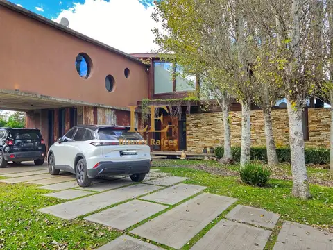 Casa en Venta - Los Eucaliptus - Haras Santa Maria