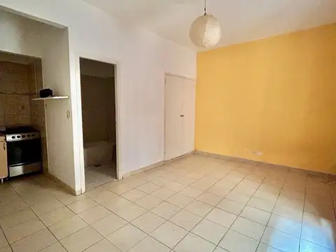 VENTA MONOAMBIENTE EN MICROCENTRO