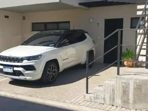 VENTA DUPLEX NORDELTA - BARRIO PRIVADO ALTOS DEL ENCUENTRO - TIGRE - JARDIN - PARRILLA - COCHERA