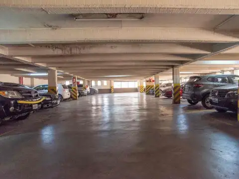 Venta Cochera en Barrio Norte