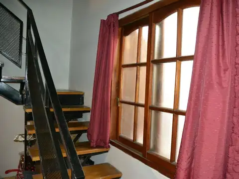 Depto Tipo Casa en Venta 73 años