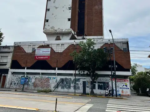 Juan B Justo al 6300