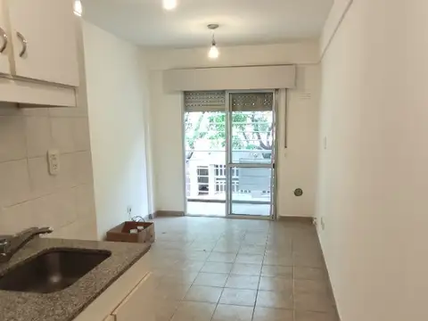 Departamento en Alquiler en Nuestra Señora De Lourdes, $ 400.000