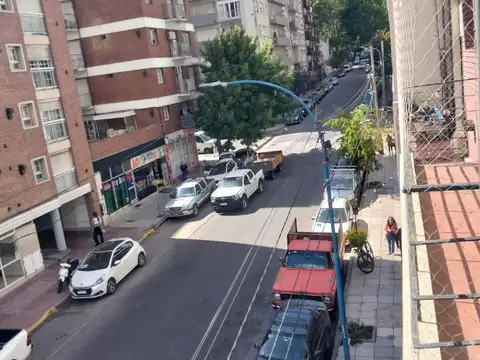 ALQUILER DEPTO DOS AMB-