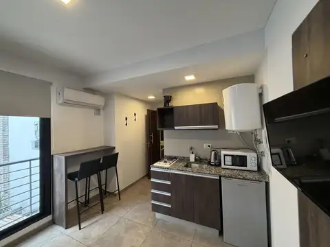 MONOAMBIENTE AMUEBLADO EN ALQUILER CON PISCINA EN BARRIO PICHINCHA