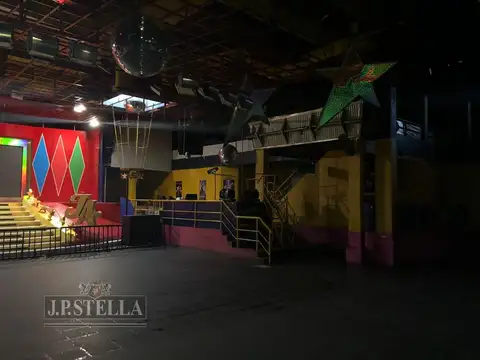 Local en Venta en San Justo, USD 1.300.000