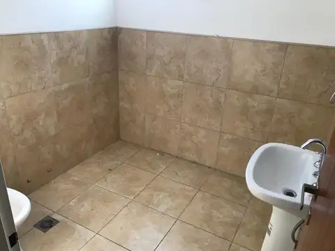 Oficina en Alquiler en Lanús Oeste, $ 1.200.000