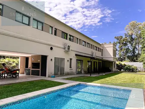 Hotel en Venta en Pilar, USD 900.000