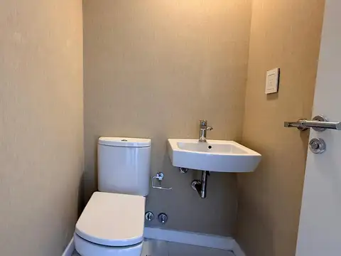 Departamento en Alquiler con 1 cocheras