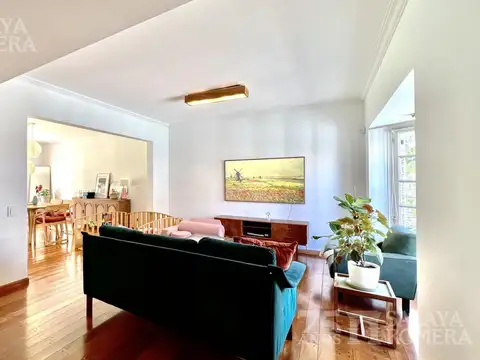 Casa 7 ambientes con 4 baños