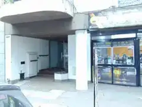 DEPARTAMENTO DE 3 AMBIENTES CON BALCON EN PARQUE PATRICIOS