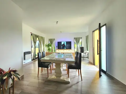 Casa en Venta en Pilar del Este - Santa Emilia, USD 165.000