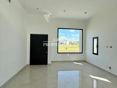 Casa en Venta en Pilar Del Este - Santa Elisa, USD 167.000