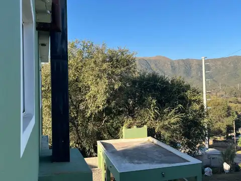 Casa 7 ambientes con 3 baños