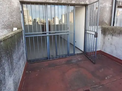 Oficina en Alquiler en Centro, $ 138.000