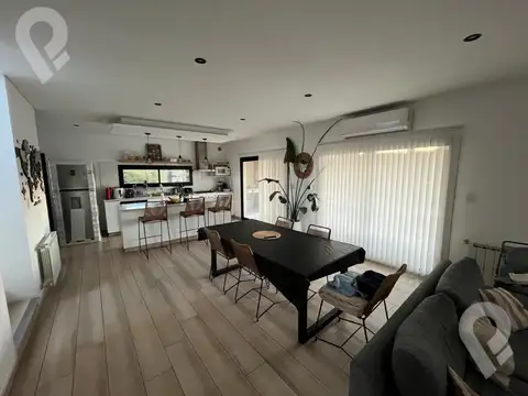 Casa en Alquiler de 3 dormitorios