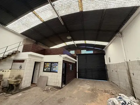 Galpon en Alquiler en Mataderos, $ 3.500.000