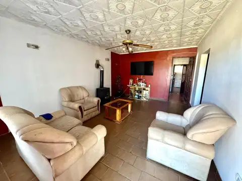 VENTA CASA 4AMB GARAGE JARDIN QUINCHO B. HIPODROMO