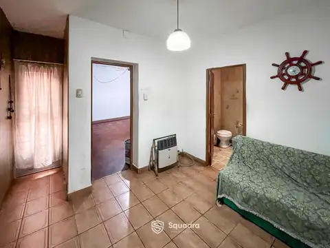 Casa 3 ambientes con 1 baño