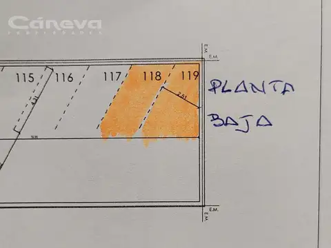 Comoda cochera en Florida sobre la Avenida Maipu