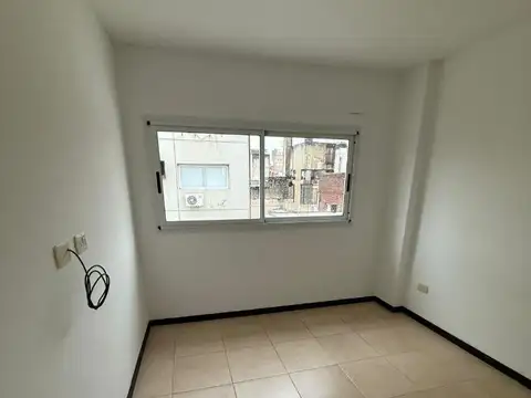 Buenos Aires 1000, Piso 10°